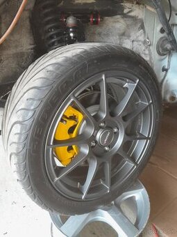 4x100 r16