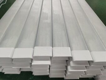 Predám LED Svetlá úplne nové zabalene 120CM 180w 6500k 4rády