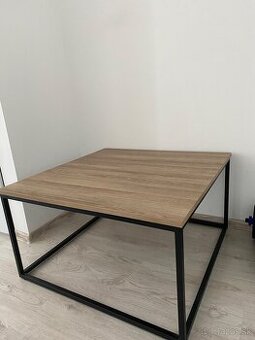 Konferenčný stolík