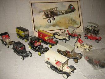 IGRA made in Czechoslovakia stare auticka a model lietadla