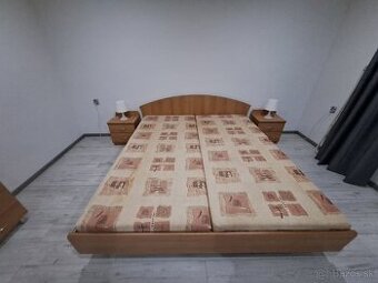 Manželská posteľ180x200