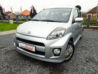 DAIHATSU SIRION 4x4 - 1.3benzin-67 tis km -KLIMA, 5 dverove
