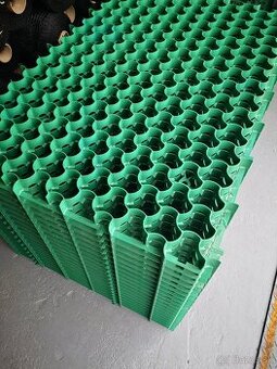 Zatrávňovacie dosky 1160x755x38mm zelené - 1