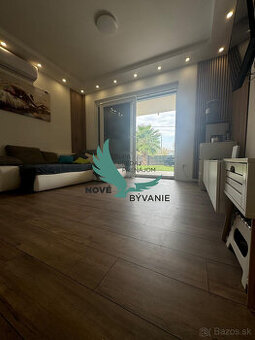 Chorvátsko - Apartmán 3x spálňa so záhradou a zariadením