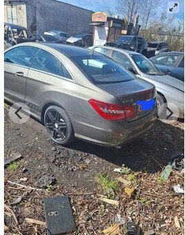Rozpredám mercedes e250cdi 150kw coupe w207