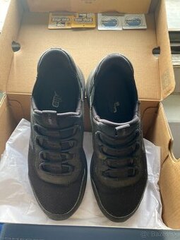 Skechers čierne veľ.36