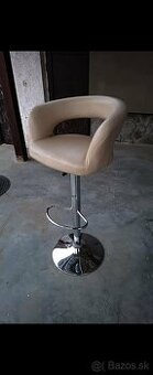 Barové stoličky