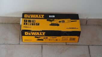 DeWALT DWE4117 - Uhlová brúska 125mm