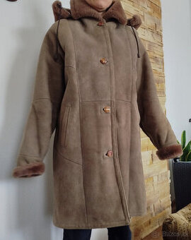 Dámsky kožuch na zimu