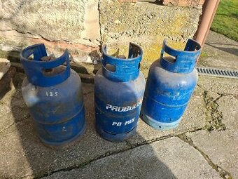 Propán butánové flaše. 3 kusy prázdné