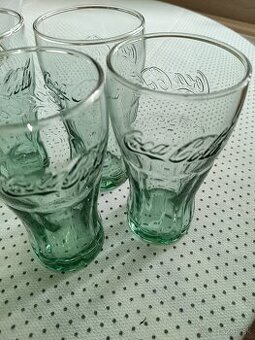 Sklenené coca cola pohare