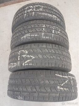 235 65 R16C Laufenn 2xZimné