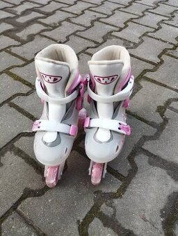 Kolieskové korčule Worker