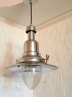 Ikea Ottava lampa.