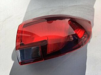 Pravé zadné svetlo - Opel Astra K kombi