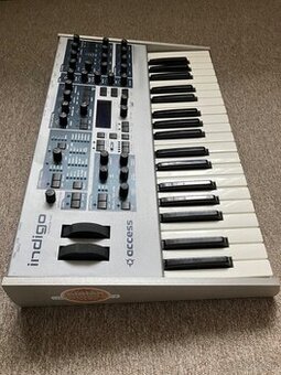 Access Virus Indigo 2 (repaired) - 1