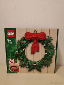 LEGO Iconic 40426 Vianoční veniec 2 v 1 - 1
