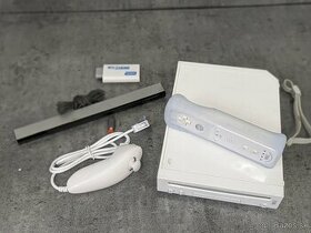 Nintendo Wii, 1 ovládač, nunchuck, HDMI adaptér + 1 hra - 1