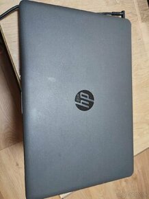 Predám notebook HP 250 G6 - 1