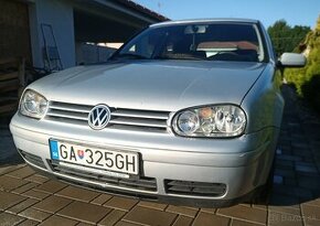 Volkswagen Golf  IV 1,6 benzín