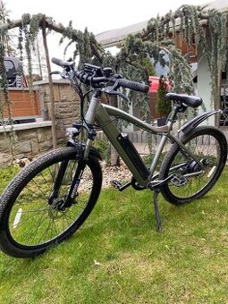 Ebike malo jazdený