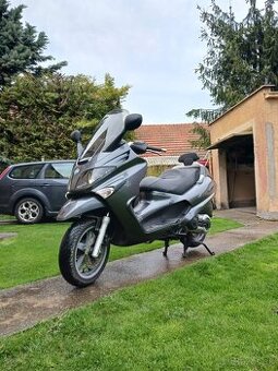 Piaggio Xevo 400