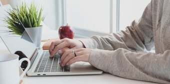 Pomoc so záverečnými a seminárnymi prácami bez AI