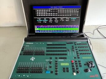 SVETELNY PULT ZERO 88 MAMBO FROG DMX 1024 + CASE