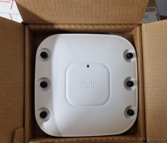 8x cisco AIR-CAP3502E-E-K9 = 50€ | 8x AIR-ANT2440NV-R €100