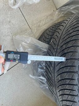 zimné pneu Michelin 225/65/R17 dezen 6.2mm