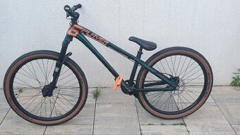 Dirt bicykel 2018 Dartmoor two6player