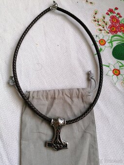 Predám vikingsky náhrdelník Thorove kladivo Mjölnir