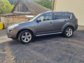 Peugeot 4007