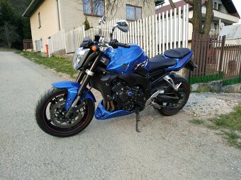 YAMAHA FZ1