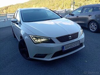 Seat Leon 1.6TDI 2015 white