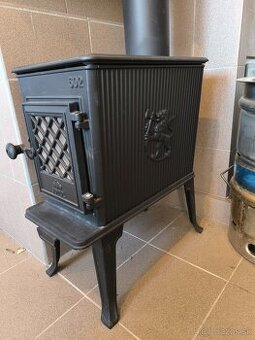 Jotul 602 kachle na drevo