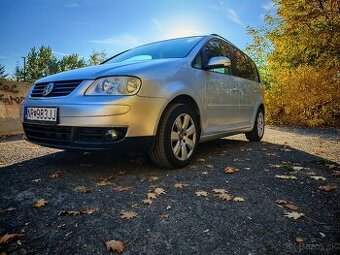 VOLKSWAGEN TOURAN 1.9TDI TRENDLINE DSG  ZA SUPER CENU