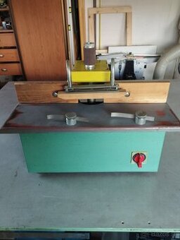 Spodná fréza SIKO Kolín F125 – 380V, 1,1kW, plne funkčná