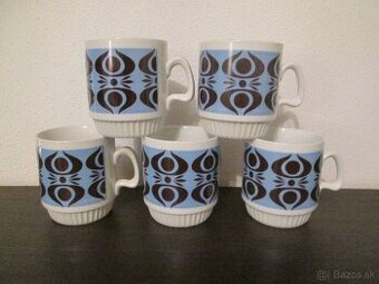 Retro hrnčeky Tanečnica