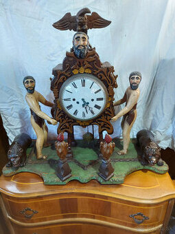 Predám funkčné starožitné hodiny polychrovaná drevorezba hod