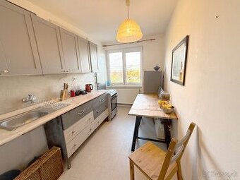 TOP cena 3 izbak tehla - 2 balkóny,veľká pivnica Muškát PK