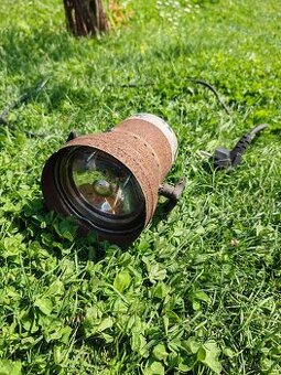 Halogénové svetlo na diely