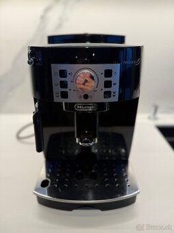 Kávovar De'Longhi Magnifica S