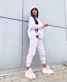 Oversize damska biela presivana suprava bielo ruzova NOVA