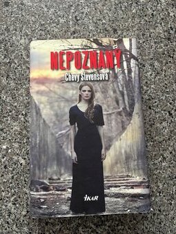 Nepoznaný - Chevy Stevensová