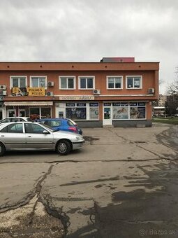 Prenajmem obchodný /kancelarsky priestor - 1