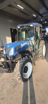 Traktor NEW HOLLAND T4.95F