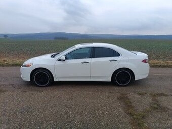 HONDA ACCORD 2.2 DIESEL PLNÁ VÝBAVA