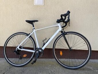 Cestný bicykel Triban