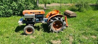 Kubota B7000E - 1
